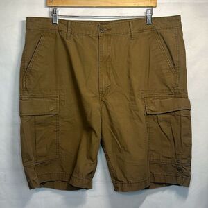 Levi’s Strauss & co Two Horse Brand Brown Cargo Shorts size‎ 40 100% Cotton